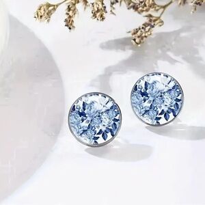 Chrysanthemum Blue and White Silver Stud Earrings